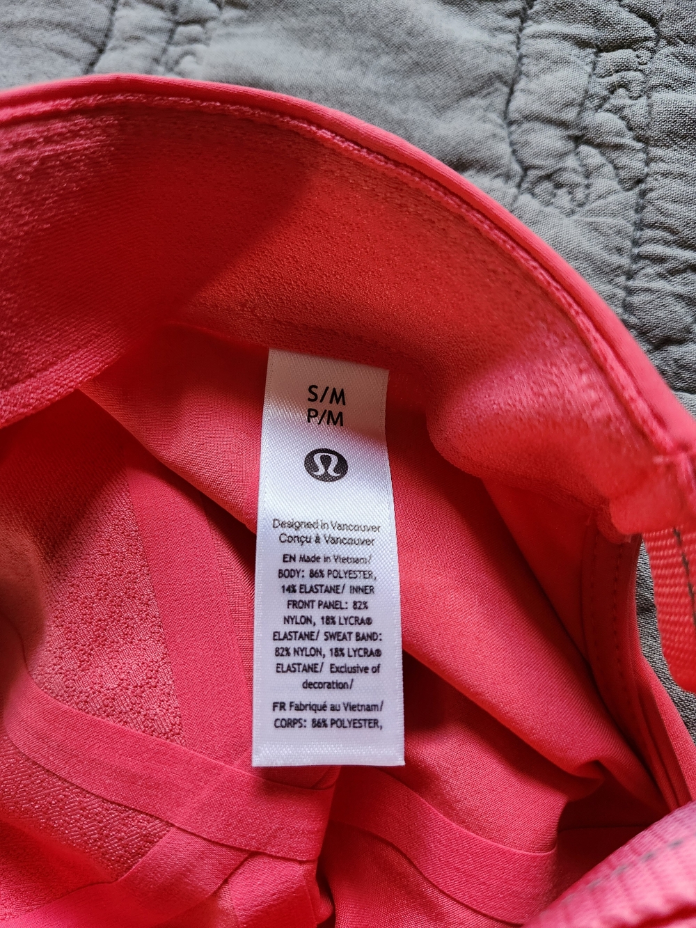 lululemon athletica Women Bright Pink Hat - S/M (Never Worn)